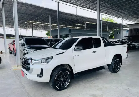 TOYOTA REVO 2.4 HIGH PRERUNNER M/T 2021 รถสวย สภาพป้ายแดง ไมล์น้อย 1 หมื่นโล TOP สุด รับประกันตัวถัง