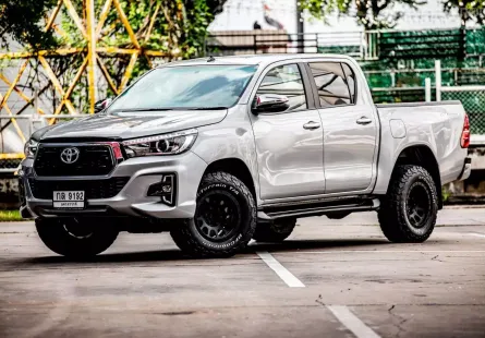 2018 Toyota Hilux Revo 2.4 E รถกระบะ 