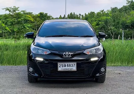 2020 Toyota Yaris Ativ 1.2 High รถเก๋ง 5 ประตู ออกรถ 0 บาท รถบ้าน เจ้าของมือเดียว