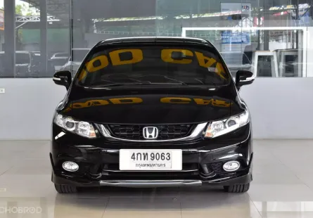 2015 Honda CIVIC 1.8 E i-VTEC รถเก๋ง 4 ประตู ฟรีดาวน์