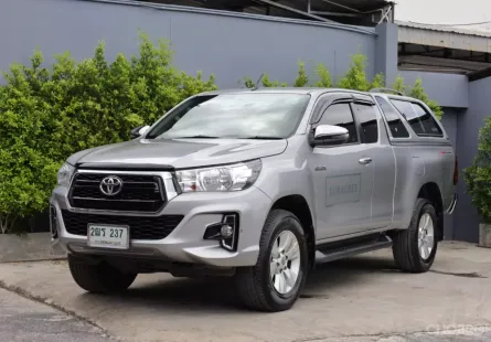 2019 Toyota Hilux Revo 2.4 E Prerunner รถกระบะ ฟรีดาวน์