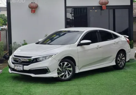 2020 Honda CIVIC 1.8 E i-VTEC  ฟรีดาวน์ รถมือสอง สภาพดี