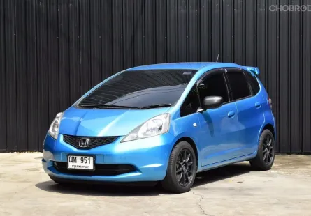 2009 Honda JAZZ 1.5 V รถเก๋ง 5 ประตู 