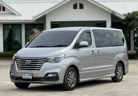 ขาย รถมือสอง 2018 Hyundai H-1 2.5 Deluxe รถตู้/MPV 