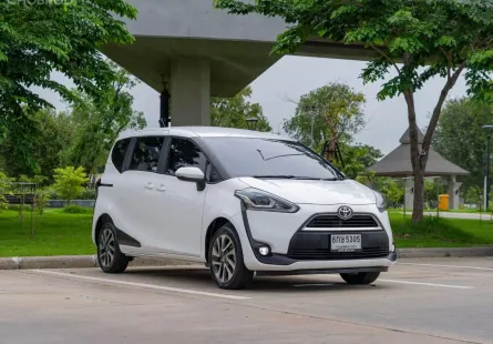 Toyota Sienta 1.5 V ปี : 2017