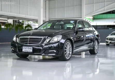 2010 Mercedes-Benz E300 3.0 Avantgarde Sports รถเก๋ง 4 ประตู 