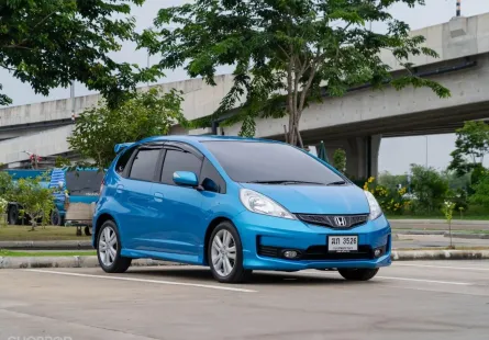 Honda Jazz GE 1.5 V ปี : 2012