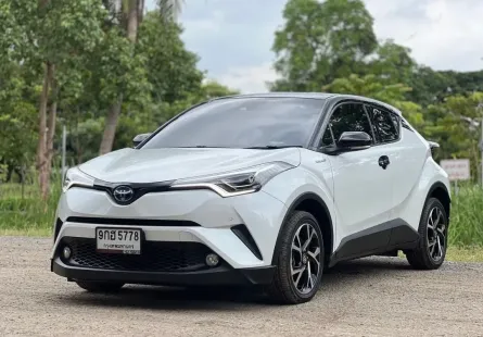 ขาย รถมือสอง 2021 Toyota C-HR HEV Premium Safety SUV 