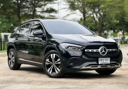 2022 Mercedes-Benz GLA200 1.3 Progressive suv  ไมล์น้อย มือเดียวป้ายแดง  เจ้าของขายเอง 