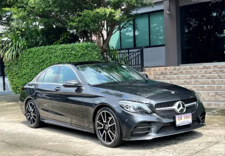 2021 BENZ C220D AMG รถมือเดียวออกป้ายแดง รถวิ่งน้อย เข้าศูนย์ทุกระยะ ไม่เคยมีอุบัติเหตุครับ