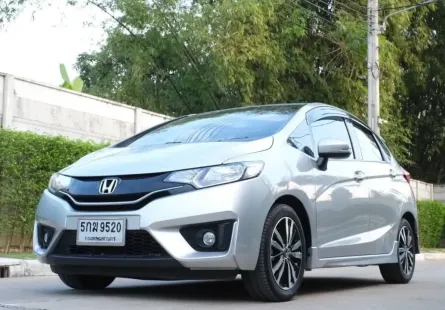 ขาย รถมือสอง 2016 Honda JAZZ 1.5 SV i-VTEC รถเก๋ง 5 ประตู 