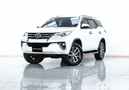 2A568 Toyota Fortuner 2.4 V SUV 2018 