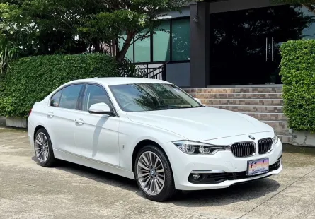 2018 BMW 330e F30 LCI รถออกศูนย์ BMW THAI รถวิ่งน้อยเพียง 7X,XXX กม เข้าศูนย์ทุกระยะ ไม่มีอุบัติเหตุ