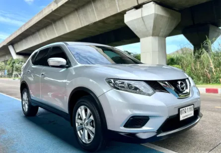 NISSAN X-TRAIL 2.0 ปี 2017 เบนซินล้วน สภาพดีมาก