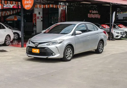 2020 Toyota VIOS 1.5 Mid รถเก๋ง 4 ประตู 