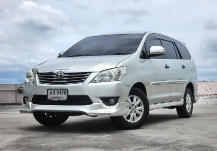 2012 Toyota Innova mpv 