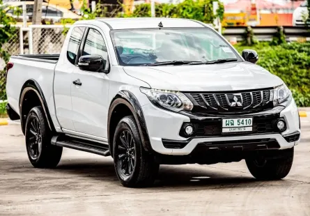 2018 Mitsubishi TRITON 2.4 GT รถกระบะ 