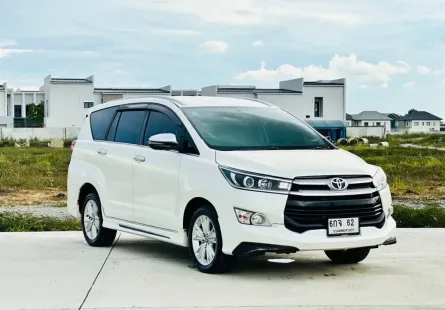 2018 Toyota Innova 2.8 V mpv รถบ้านมือเดียว ไมล์น้อย 