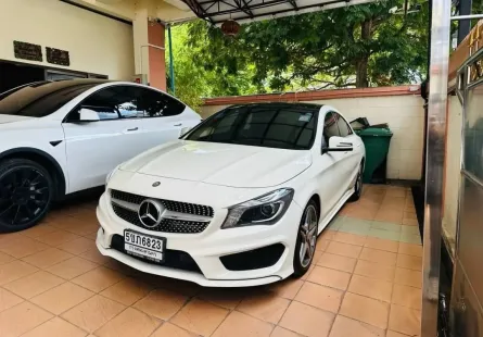 2014 Mercedes-Benz CLA250 AMG 2.0 Dynamic รถเก๋ง 4 ประตู 