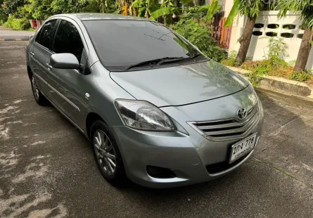 2013 Toyota VIOS 1.5 E รถเก๋ง 4 ประตู 