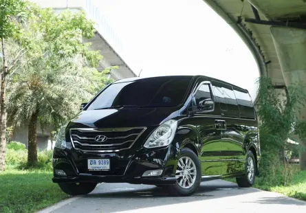 2014 Hyundai H-1 2.5 Deluxe รถตู้/van ดาวน์ 0%