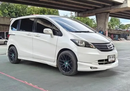 2013 Honda Freed 1.5 E รถตู้/MPV 