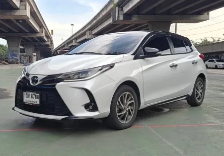 2020 Toyota YARIS 1.2 Sport Premium รถเก๋ง 5 ประตู 