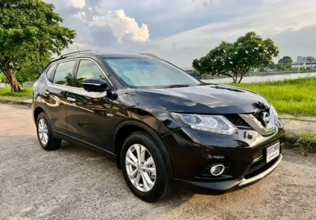 NISSAN X-Trail 2.0V 4WD รุ่น TOP ปี 2015 สวยกริ๊บ