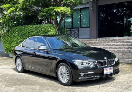 2019 BMW 320D F30 LCI รถมือเดียวออกป้ายแดง รถวิ่งน้อย เข้าศูนย์ทุกระยะ ไม่เคยมีอุบัติเหตุครับ