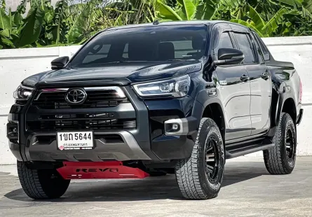 2021 Toyota Hilux Revo 2.8 Prerunner Rocco 4WD รถกระบะ ดาวน์ 0%