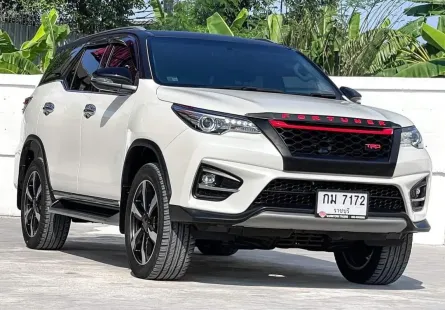 2019 Toyota Fortuner 2.8 TRD SPORTIVO BLACK TOP 4WD SUV รถบ้านแท้