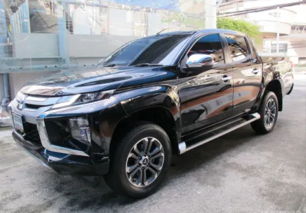 2020 Mitsubishi TRITON 2.4 Double Cab Plus GT Premium รถกระบะ 