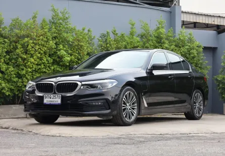 2018 BMW 530e 2.0 Highline ฟรีดาวน์* เจ้าของรถมือเดียวไมล์แท้100% สภาพสวยมาก