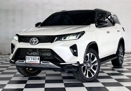 TOYOTA LEGENDER 2.4 V 2 WD เกียร์ออโต้ ปี 2021