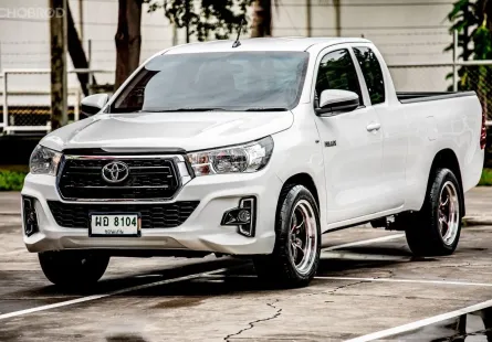 2016 Toyota Hilux Revo 2.4 รถกระบะ 