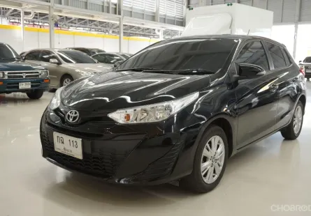 2018 Toyota YARIS 1.2 E รถเก๋ง 5 ประตู 