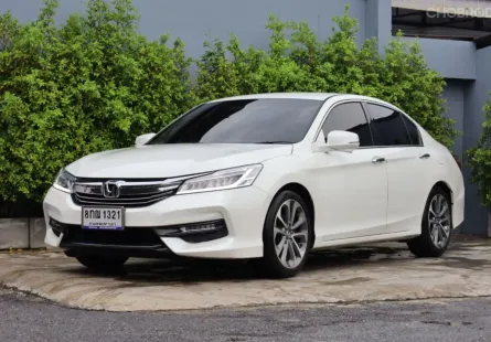 2018 Honda ACCORD 2.0 EL AUTO การันตรีไมล์แท้ รถออกป้ายแดง 