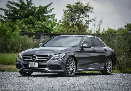 🔥 TOPสุด ใช้งานน้อย ไมล์ 5หมื่น มาพร้อมหลังคาแก้ว Sunroof Mercedes-Benz C350e 2.0 e AMG