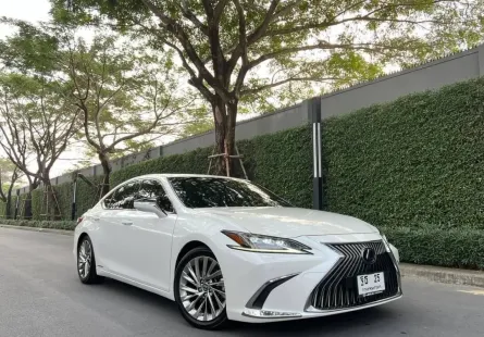 2019 Lexus ES300h 2.5 ES300h Luxury รถเก๋ง 4 ประตู รถบ้านแท้ 