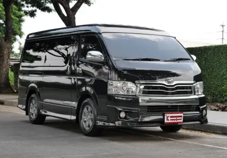 Toyota Ventury 3.0 V 2018 รถตู้ใช้งานในครอบครัว เบาะวีไอพีแบบอัลพาด ตัวท๊อปประตูสไลต์ไฟฟ้า 2 ฝั่ง