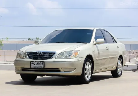 2004 Toyota CAMRY 2.0 รถเก๋ง 4 ประตู 