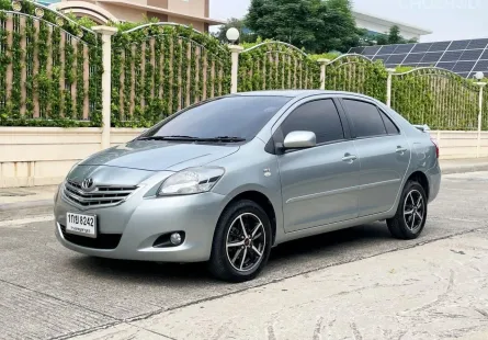 2013 Toyota VIOS 1.5 E รถเก๋ง 4 ประตู 