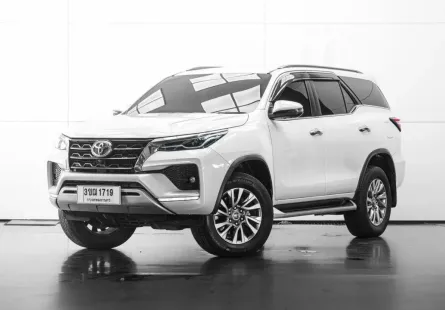 2022 TOYOTA FORTUNER 2.4V 2WD A/T