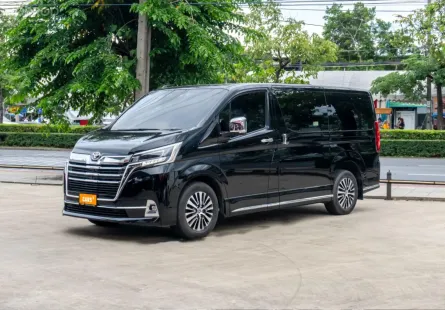 TOYOTA MAJESTY 2.8 GRANDE ปี 2021 ผ่อนเริ่มต้น 28,*** ส่งรถฟรีทั่วประเทศ