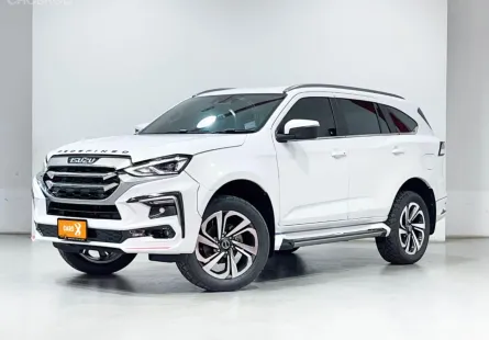 ISUZU MU-X 3.0 ULTIMATE 4WD ปี 2021 ผ่อนเริ่มต้น 18,*** ส่งรถฟรีทั่วประเทศ