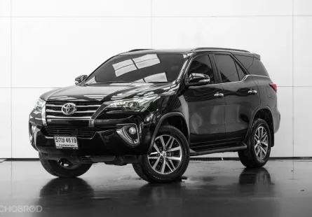 2016 Toyota Fortuner 2.4 V SUV ออกรถง่าย