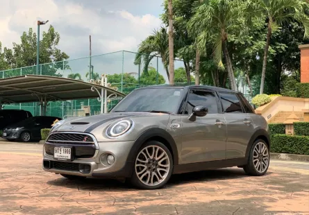 2019 MINI COOPER 2.0 S 5-TURER RHD F55 