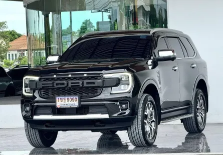 2023 Ford Everest 2.0 Bi-Turbo Titanium+ 4WD SUV ออกรถง่าย