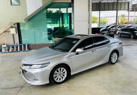 2019 Toyota CAMRY 2.5 Hybrid Sunroof ไมล์แท้มือแรก มีอีก7คันให้ท่านเลือก