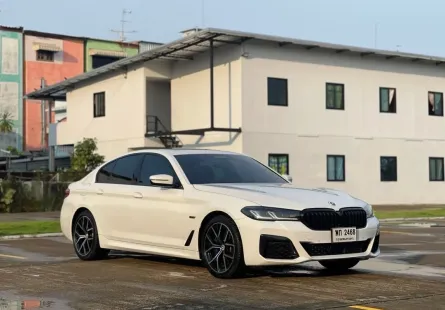 2022 BMW 530e 2.0 M Sport รถเก๋ง 4 ประตู รถบ้านแท้ ไมล์น้อย เจ้าของขายเอง 